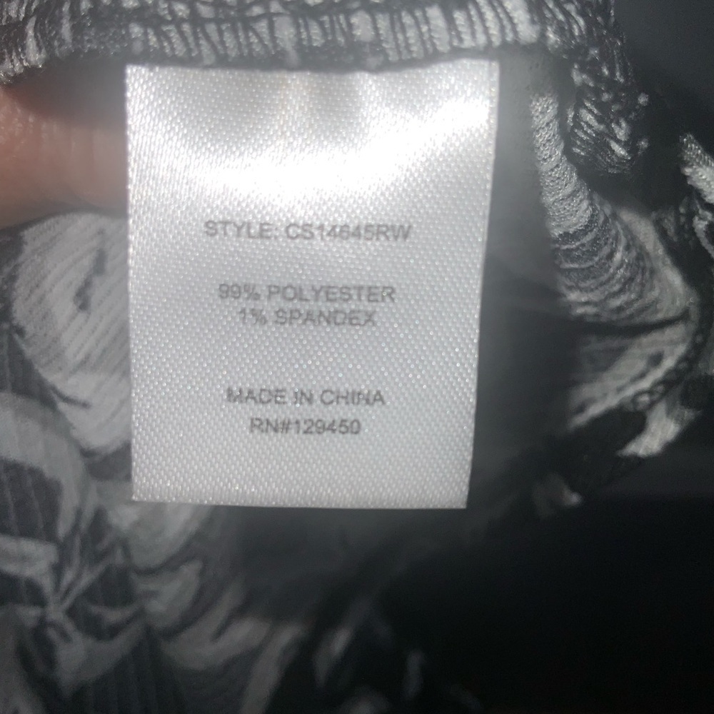 Fred David Black & White Floral Sleeveless Tie Burton Front Stretch Knit Top 1X - Picture 8 of 9